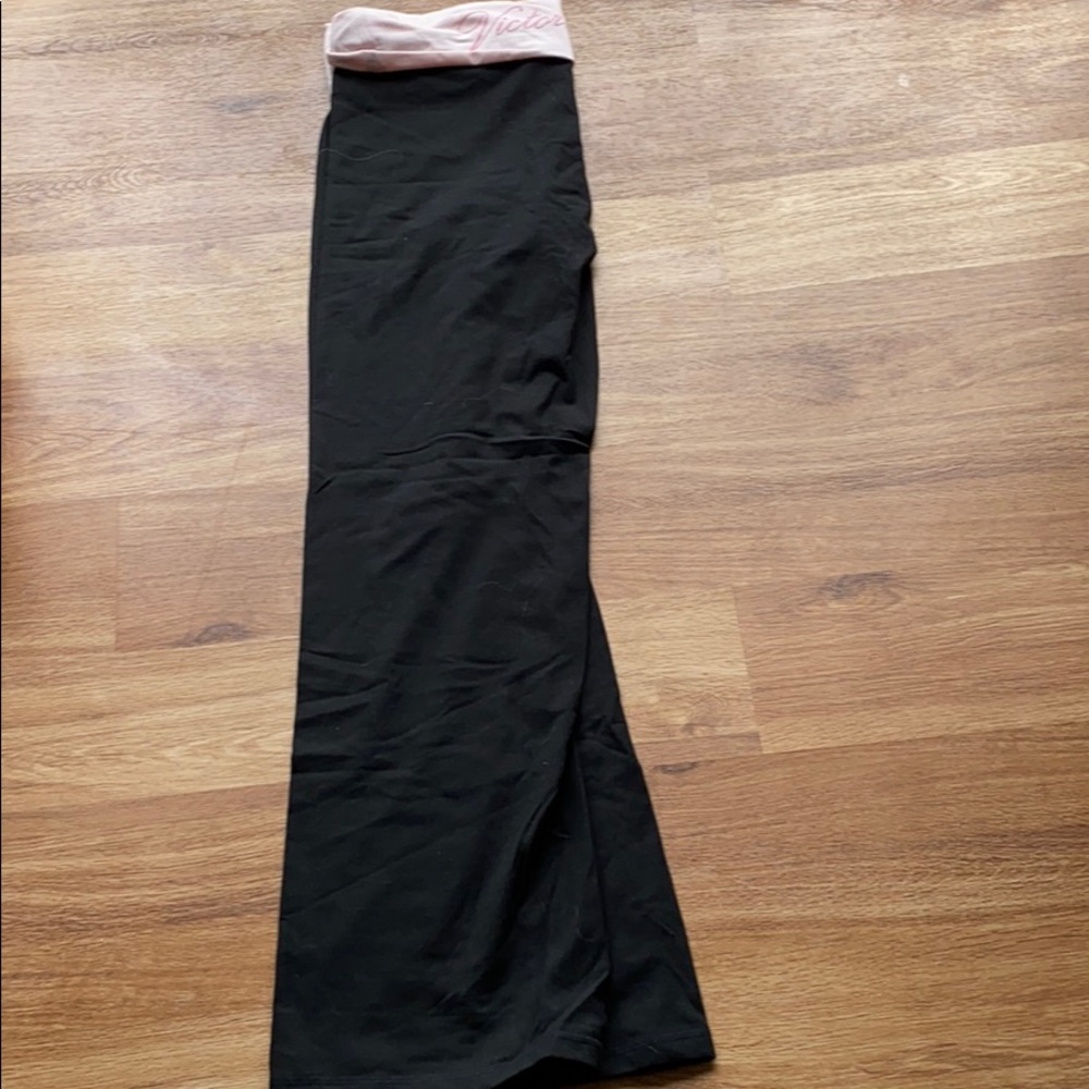 Victoria’s Secret yoga pants